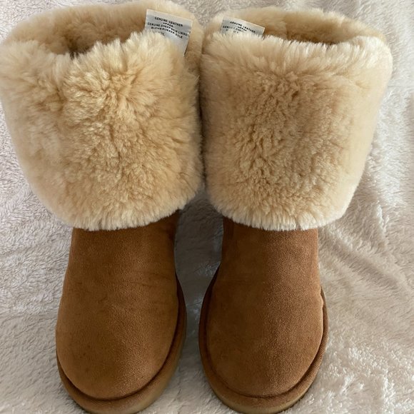 Woman’s Ugg Classic Tall Boots 5815 - Chestnut Size 7 - Picture 8 of 9